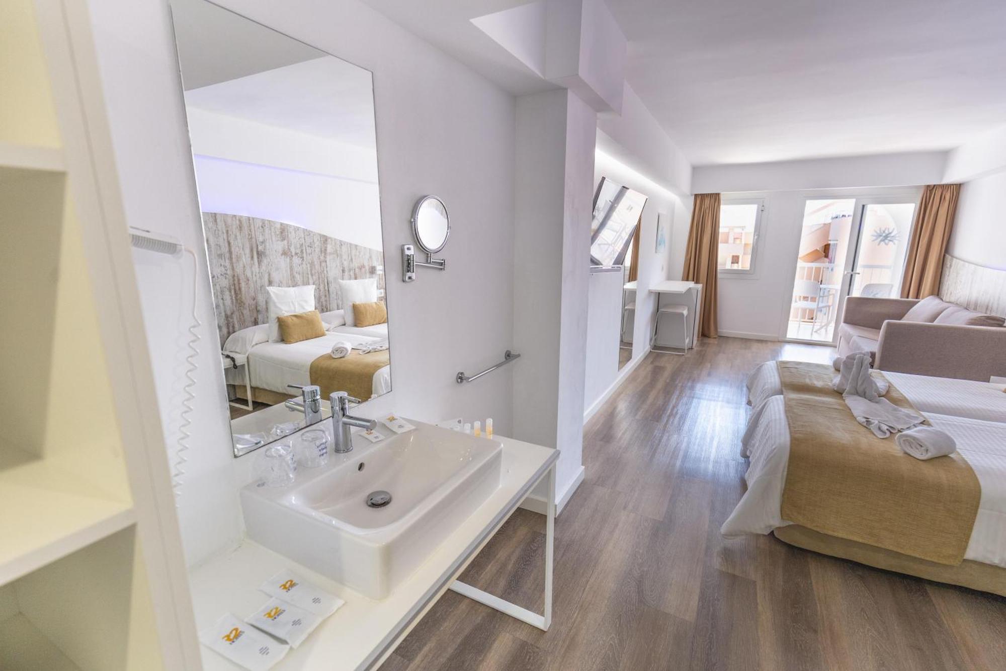 Bq Cala Ratjada (adults Only) Hotel 4*