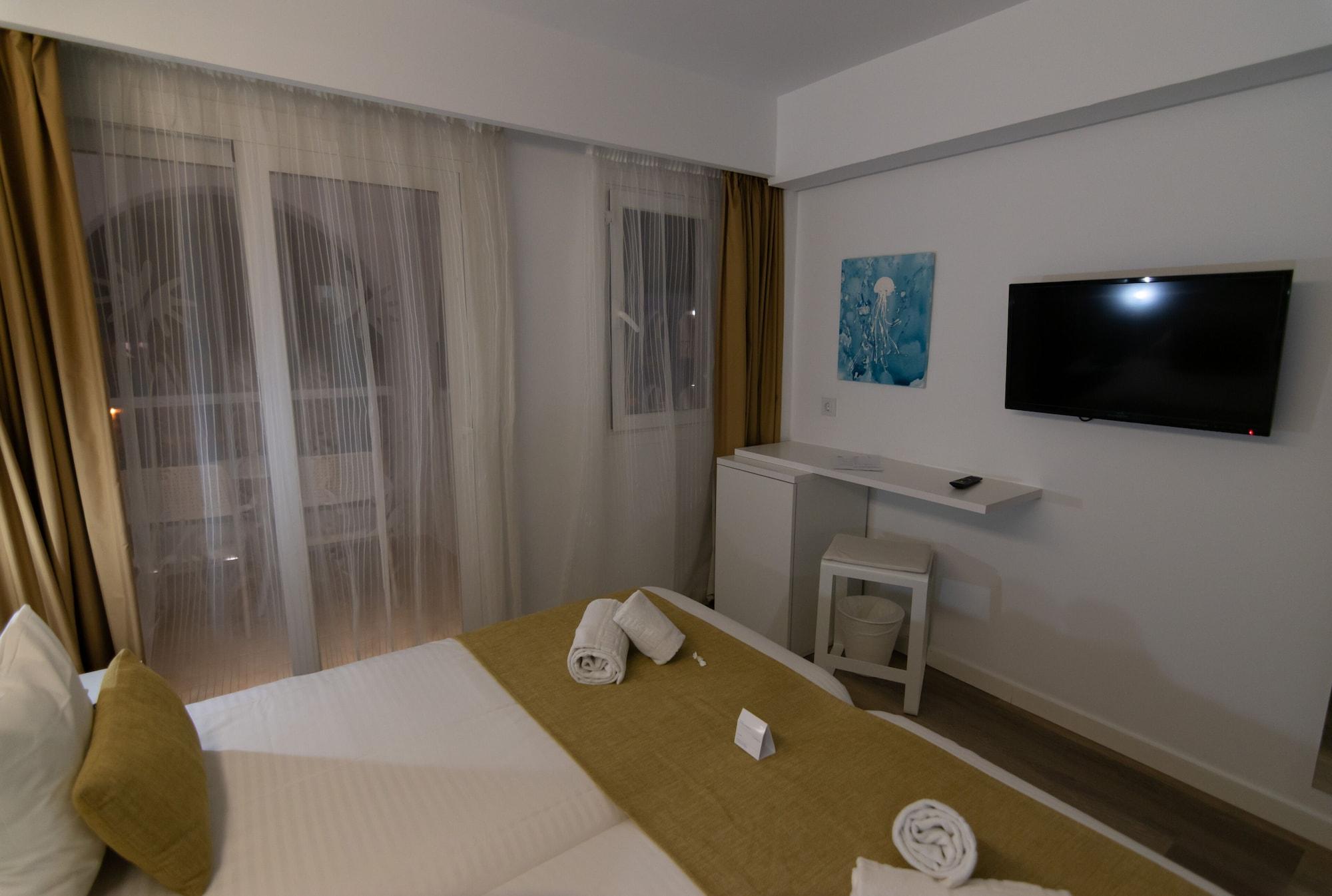 Bq (adults Only) 4* Cala Ratjada (Mallorca)