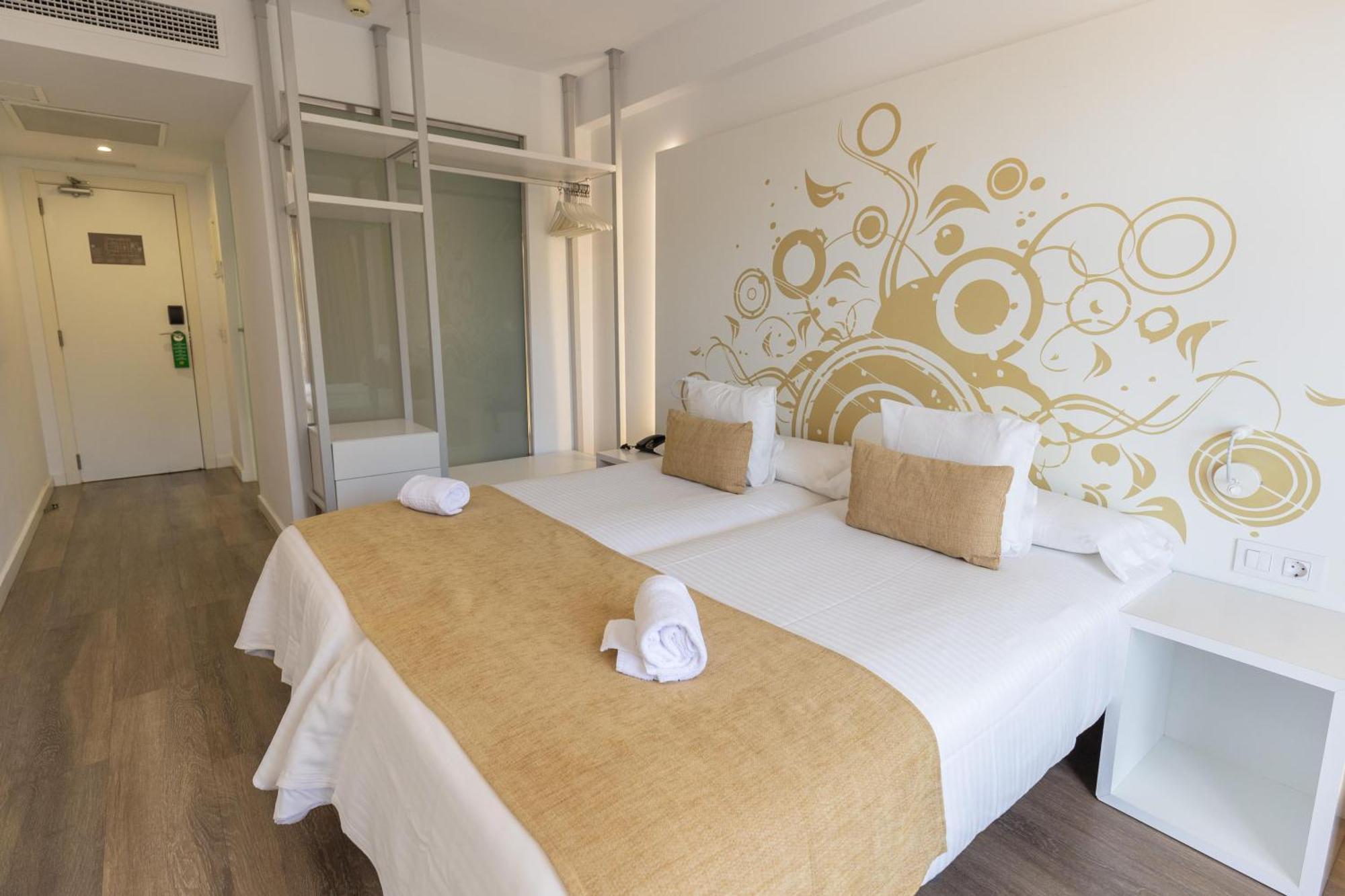 Hotel Bq (adults Only) 4*