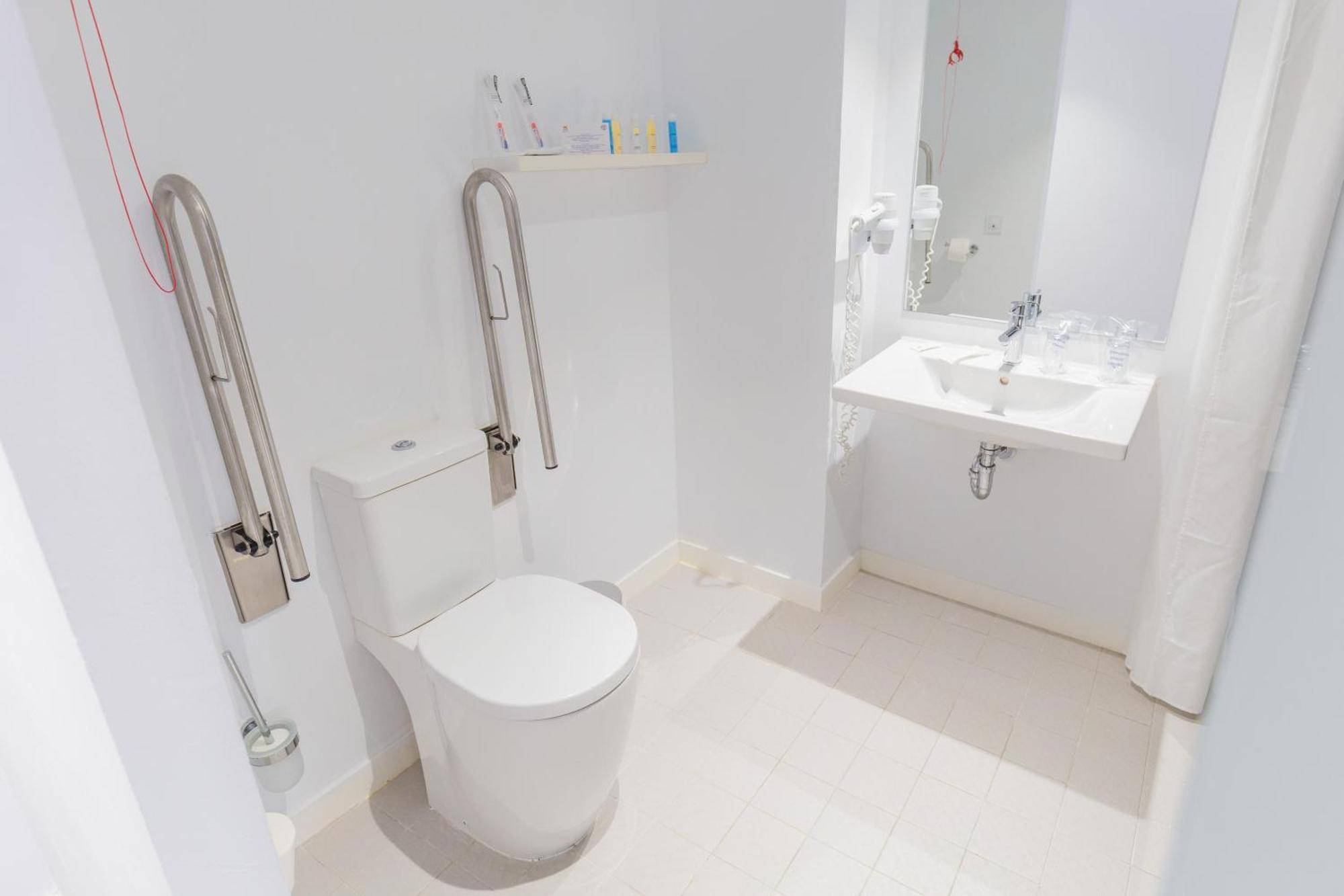 Bq (adults Only) Hotel 4*